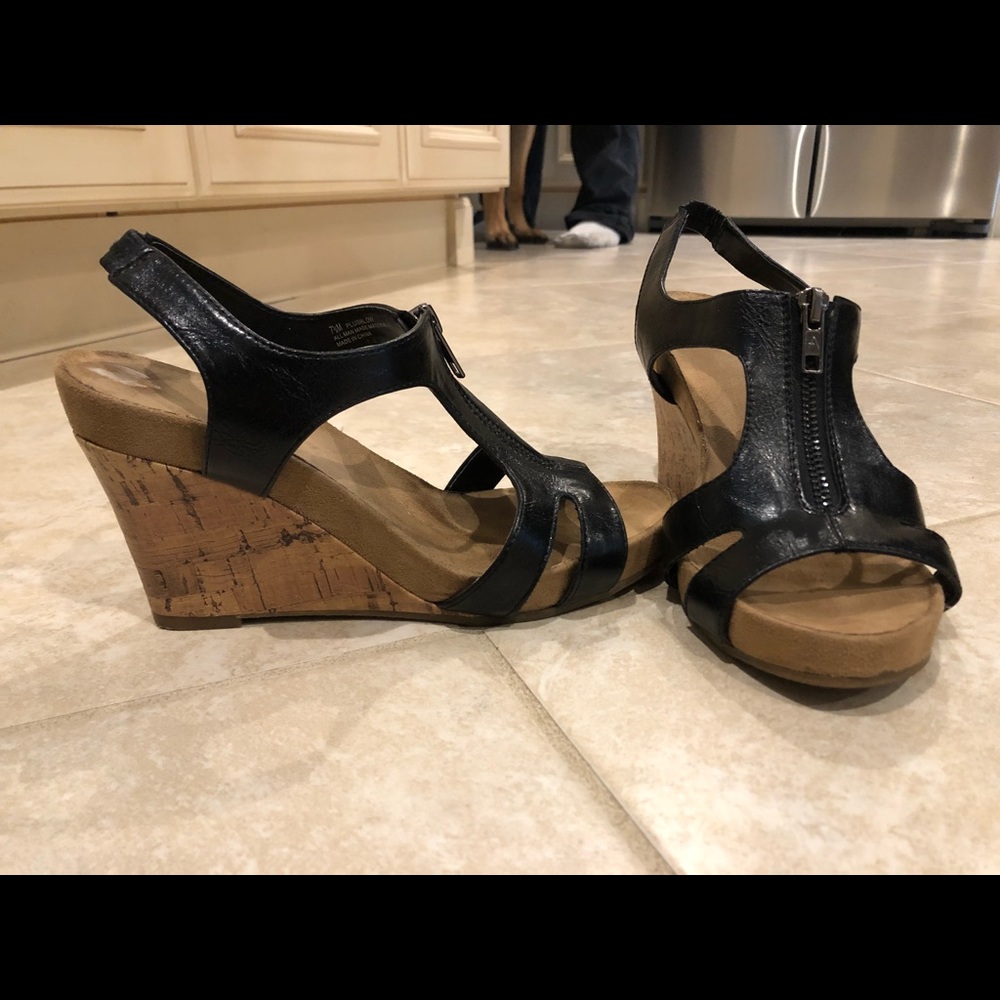 Black leather wedges